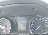 Toyota Camry Se 4T1G11AK0NU073432 photo