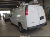 Chevrolet Express  Work Van 1GCWGBFGXJ1290152 fotografie