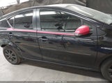 Toyota Prius C Persona Series JTDKDTB39G1117442 снимка