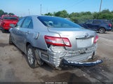 TOYOTA CAMRY XLE V6 4T1BK3EK3AU102882 снимка