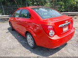 Chevrolet Sonic Lt Auto 1G1JC5SH8D4118736 снимка