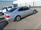 Mercedes-Benz Clk 320 WDBLJ65G51T059868 fotografie