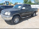 TOYOTA TUNDRA SR5 V8 5TBRT3415YS001777 photo