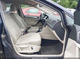 Volkswagen Golf Sportwagen Tsi S 3VW017AU9HM536202 fotografie