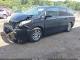 Toyota Sienna Xle 8 Passenger 5TDYK3DC4GS691172 fotografie