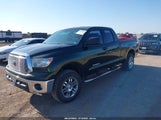 Toyota Tundra Grade 4.6L V8 5TFRM5F16AX012963 fotografie