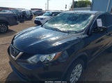 Nissan Rogue Sport S JN1BJ1CP9JW186448 photo