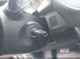 TOYOTA RAV4 LE JTMBFREV2GD186014 снимка