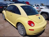 Volkswagen New Beetle 2.5L Final Edition 3VWPW3AG9AM008037 снимка