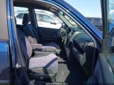 HONDA CR-V LX JHLRD68452C003907 снимка