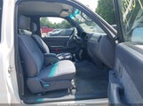 Toyota Tacoma Base V6 4TAWN72N6YZ647079 снимка