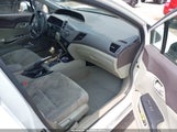Honda Civic Lx 2HGFB2F55CH335730 fotografie