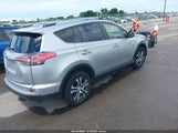 Toyota Rav4 Le JTMBFREV2JJ245779 снимка