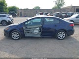 TOYOTA COROLLA LE 5YFEPMAEXNP349067 снимка