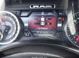 Ram  Laramie 4X4 5'7 Box 1C6SRFJT4KN712017 снимка