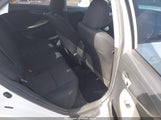Toyota Corolla S 2T1BU4EE3AC419606 fotografie