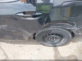 Toyota Corolla Le 5YFBURHE1HP613683 снимка