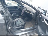 Tesla Model S 70D/85D/P85D 5YJSA1S27FF094057 fotografie