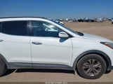 Hyundai Santa Fe Sport 2.4L 5XYZUDLB6GG312814 fotografie