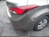 HYUNDAI ELANTRA SE 5NPDH4AE3GH776647 снимка
