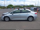 Toyota Corolla Le JTDEPRAE1LJ079211 снимка