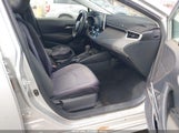 Toyota Corolla Le JTDEPRAE1LJ079211 снимка