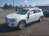 Mitsubishi Outlander Sport Es 4A4AR3AU2EE020749 снимка