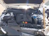Audi A4 2.0T Premium WAUAFAFLXEN002078 снимка