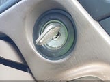 TOYOTA CAMRY LE 4T1SK12E8SU648565 снимка