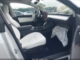 Tesla Model Y Long Range Dual Motor All-Wheel Drive 7SAYGDEE6NF313690 снимка