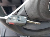 VOLKSWAGEN TIGUAN S WVGAV7AX6CW090956 снимка