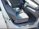 TOYOTA CAMRY LE 4T4BF3EK5BR162447 снимка