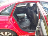 Audi A4 2.0T Premium WAUAFAFL5DN047010 снимка