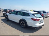 Buick Regal Tourx Essence W04GV8SX3J1111317 fotografie