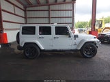Jeep Wrangler Unlimited Smoky Mountain 4X4 1C4BJWEG9HL635386 photo