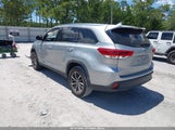 Toyota Highlander Xle 5TDKZRFH6KS565885 снимка