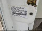 Lincoln Town Car Executive 1LNLM81W7VY675190 снимка