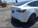 Tesla Model Y Performance Dual Motor All-Wheel Drive 7SAYGDEFXNF486556 fotografie