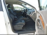 Audi Q5 2.0T Premium/2.0T Tech Premium WA1CNAFY9J2002427 photo