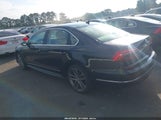 Volkswagen Passat 1.8T R-Line 1VWDT7A30HC022064 photo