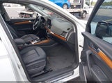 Audi Q5 Premium 40 Tfsi Quattro S Tronic WA1ABAFY9R2030840 fotografie