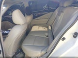 Infiniti Q50 3.0T Luxe JN1EV7AP8JM350677 photo