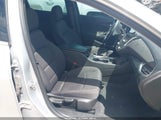 Chevrolet Malibu Fwd Rs 1G1ZG5STXNF102930 photo