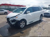 Toyota Sienna 5TDKK3DC2DS363105 снимка