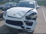 Porsche Cayenne Gts WP1AD2A27DLA45105 photo