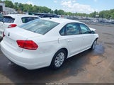 Volkswagen Passat 2.5L S 1VWAH7A36DC044908 снимка