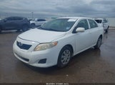 TOYOTA COROLLA LE JTDBL40E699049571 снимка
