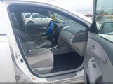 TOYOTA COROLLA LE JTDBL40E699049571 снимка