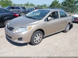 TOYOTA COROLLA LE 1NXBU4EE3AZ235670 снимка