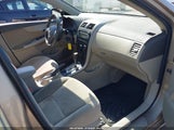 TOYOTA COROLLA LE 1NXBU4EE3AZ235670 снимка